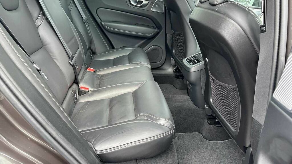 Volvo XC60 Ultra, B5 Awd Mild Hybrid, Bright RJ25EUW Grey #6