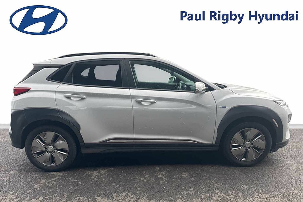 Hyundai Kona 150Kw Premium 64Kwh RE70BKG White #4