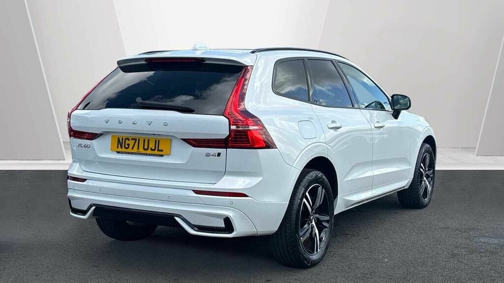 Volvo XC60 2.0 B4d R Design Awd Geartronic White #2