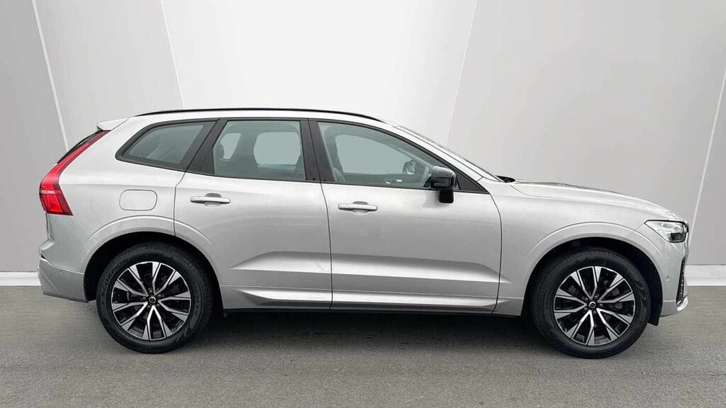 Volvo XC60 Plus, B4 Mild Hybrid, Dark YY23FUF Silver #3