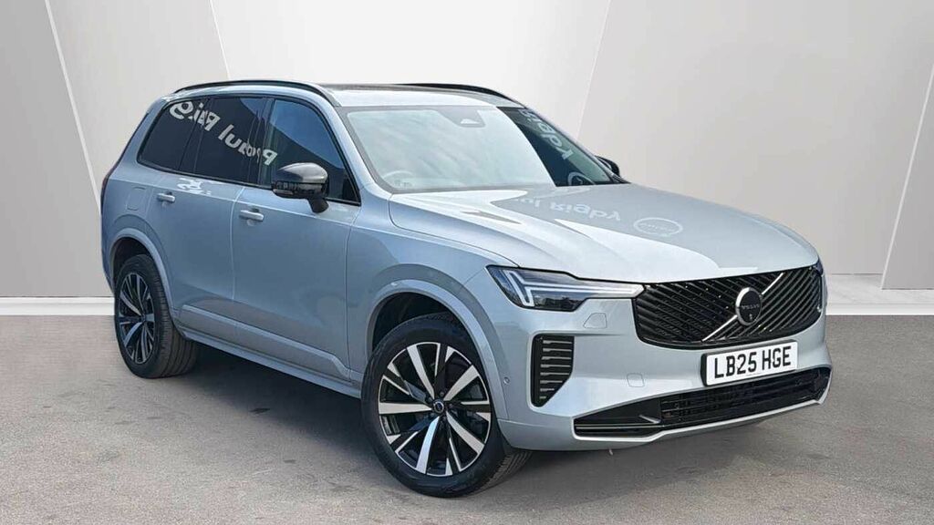 Volvo XC90 B5 247Bhp Plus Dark Mild Hybrid - Panoramic Roo Grey