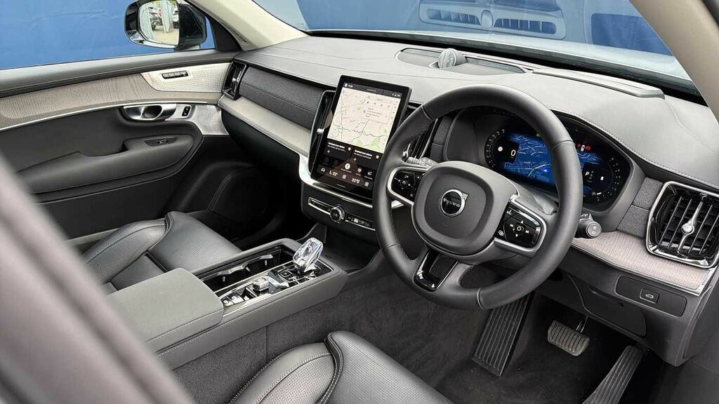 Volvo XC90 B5 247Bhp Ultra Dark Awd Mild Hybrid - Front Ma RJ25EZU Grey #4