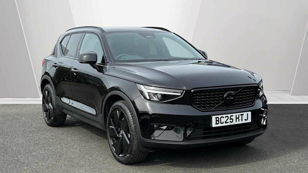 Volvo XC40 Black Edition Plus, B3 Mild Hybrid, Black