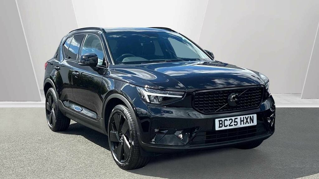 Volvo XC40 Black Edition Plus, B3 Mild Hybrid, Black