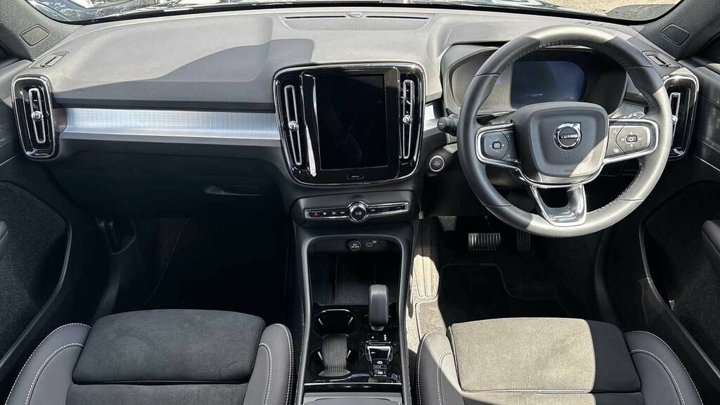 Volvo XC40 Black Edition Plus, B3 Mild Hybrid, BC25HXN Black #5