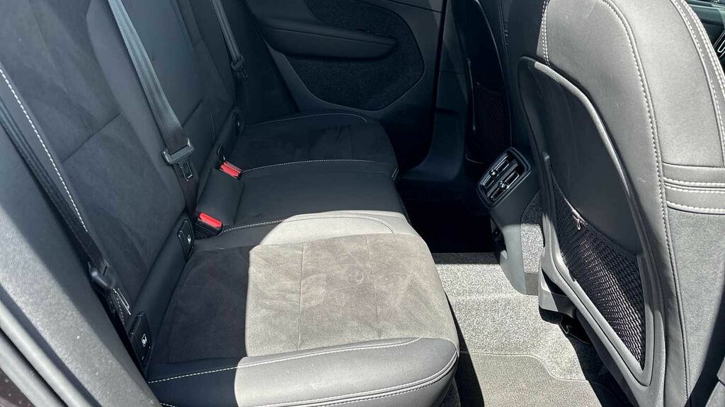 Volvo XC40 Black Edition Plus, B3 Mild Hybrid, BC25HXN Black #6