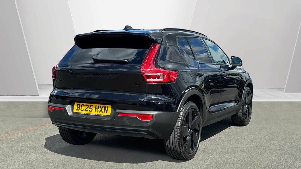 Volvo XC40 Black Edition Plus, B3 Mild Hybrid, BC25HXN Black #2