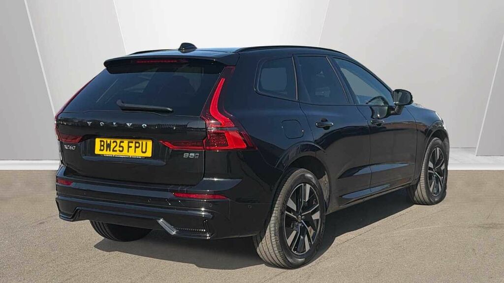 Volvo XC60 B5 247Bhp Plus Dark Awd Mild Hybrid - Adaptive BW25FPU Black #2