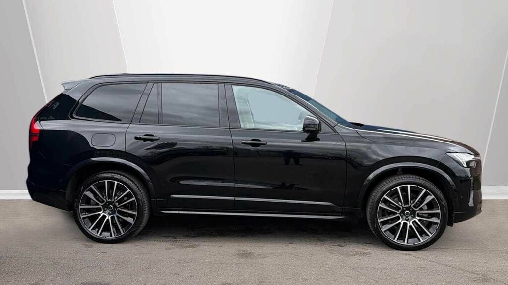 Volvo XC90 B5 247Bhp Ultra Dark Awd Mild Hybrid - Front Ma BN26VYM Black #3