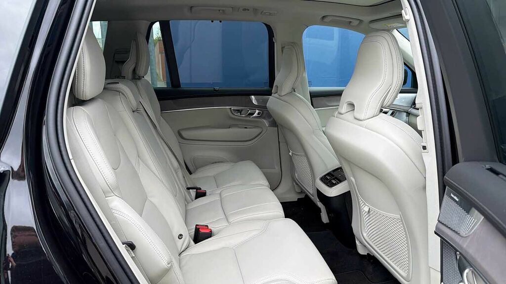 Volvo XC90 B5 247Bhp Ultra Dark Awd Mild Hybrid - Front Ma BN26VYM Black #6