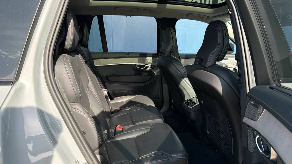 Volvo XC90 B5 247Bhp Ultra Dark Awd Mild Hybrid - Front Ma RV25PTZ Grey #6