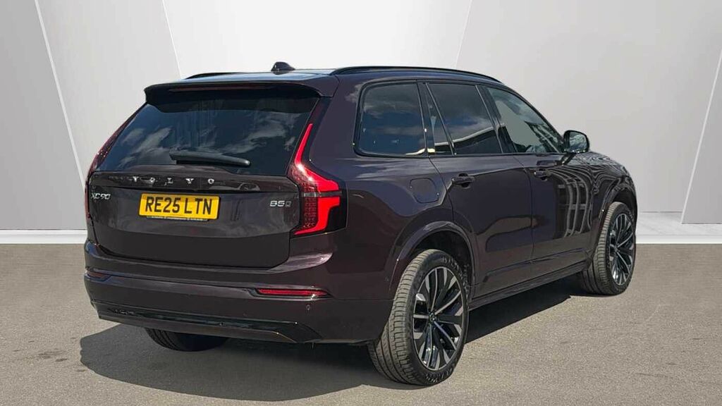 Volvo XC90 B5 247Bhp Ultra Dark Awd Mild Hybrid - Front Ma RE25LTN Red #2