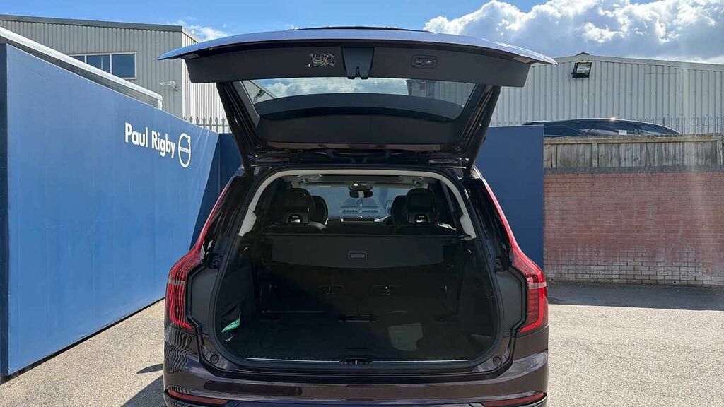 Volvo XC90 B5 247Bhp Ultra Dark Awd Mild Hybrid - Front Ma RE25LTN Red #5