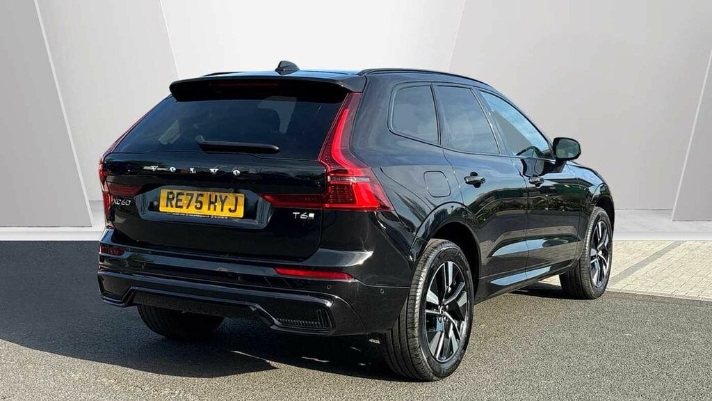 Volvo XC60 Plus, T6 Awd Plug-in Hybrid, Dark RE75HYJ Black #2