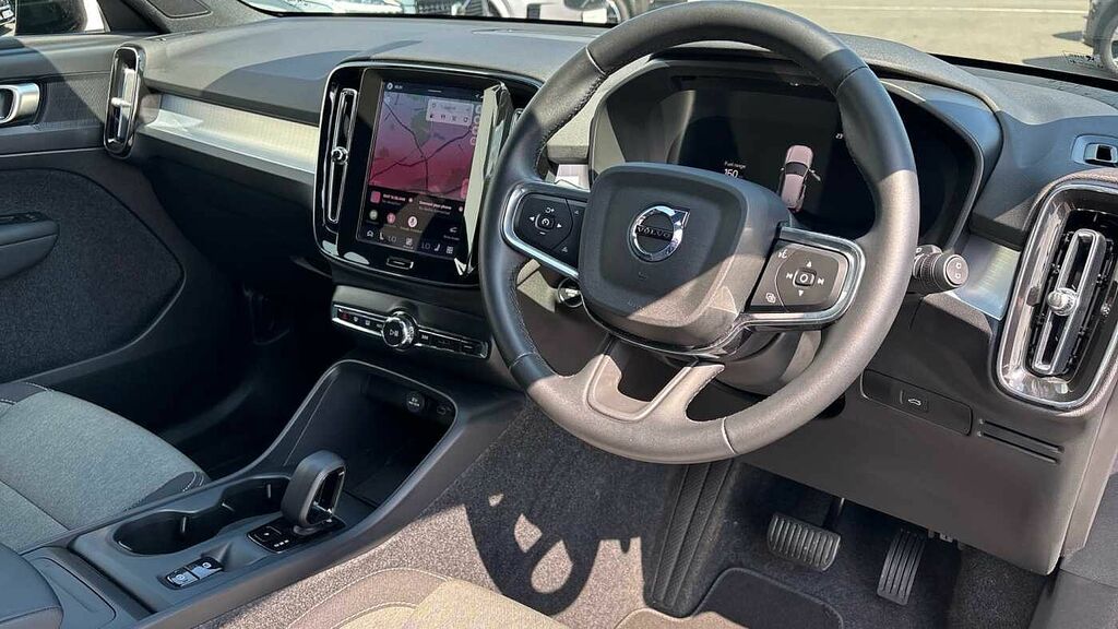 Volvo XC40 Core, B3 Mild Hybrid, RJ25LVR Black #4
