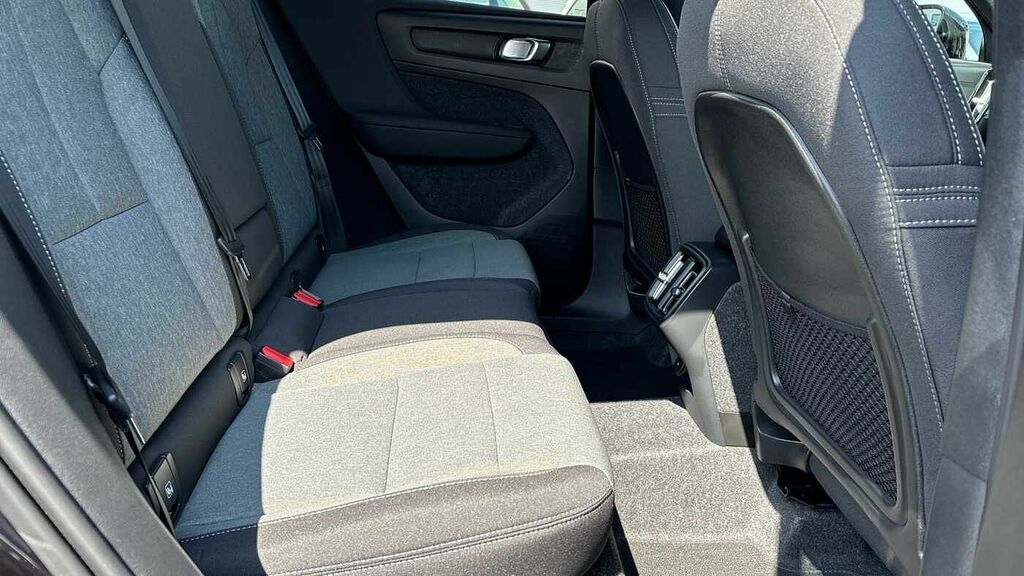 Volvo XC40 Core, B3 Mild Hybrid, RJ25LVR Black #6