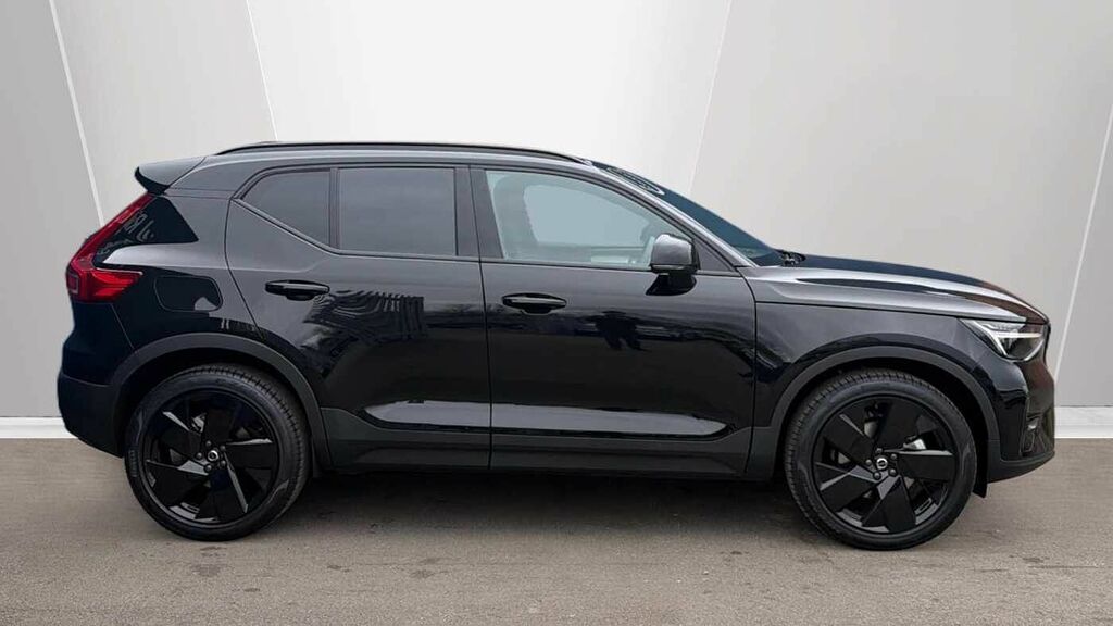 Volvo XC40 B3 161Bhp Black Edition Plus Mild Hybrid - Rear BD26EKU Black #3