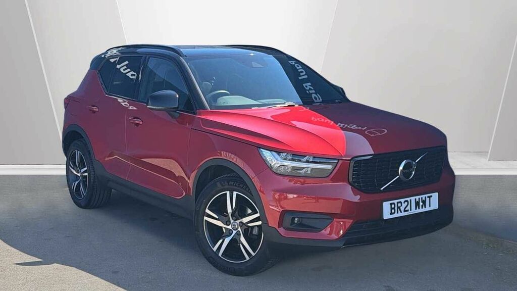 Volvo XC40 T3 161Bhp R-design - Cruise Control Red