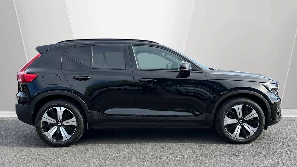 Volvo XC40 Recharge Ultimate, T5 Plug-in Hybrid, YM72OOD Black #3