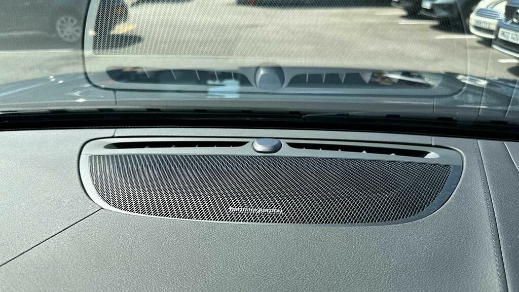 Volvo S90 Ultimate Black #24