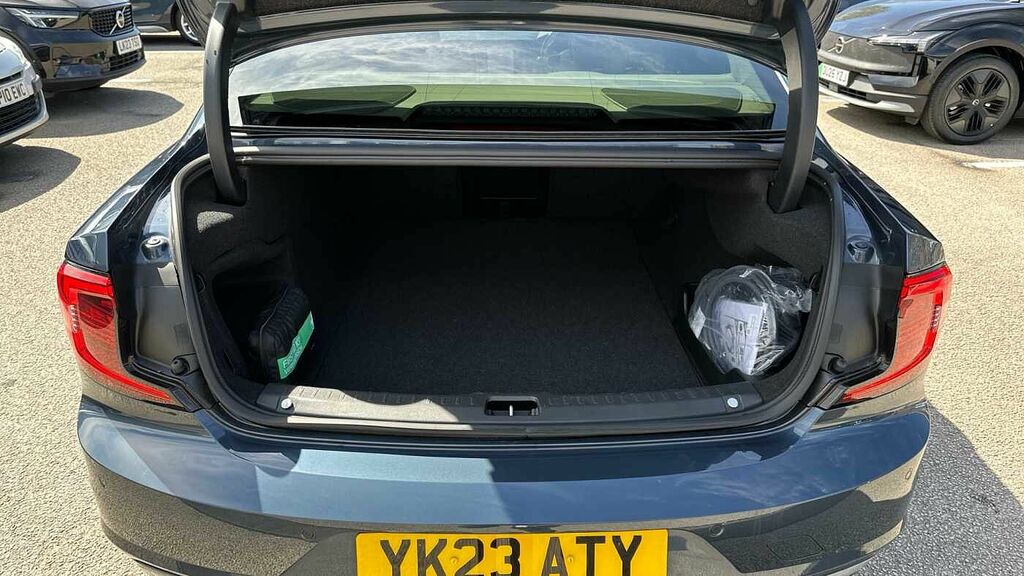 Volvo S90 Ultimate Black #13