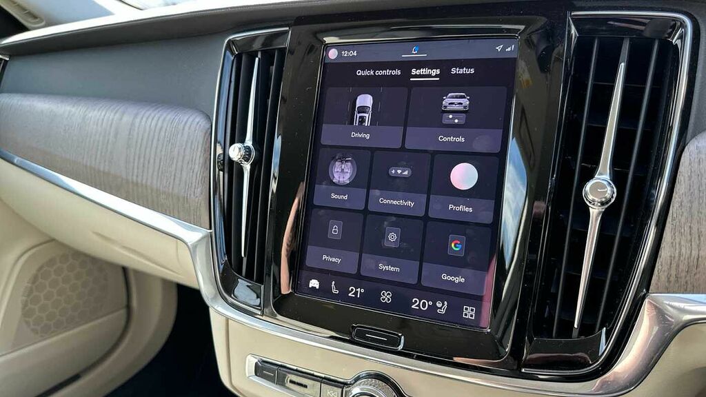 Volvo S90 Ultimate Black #16