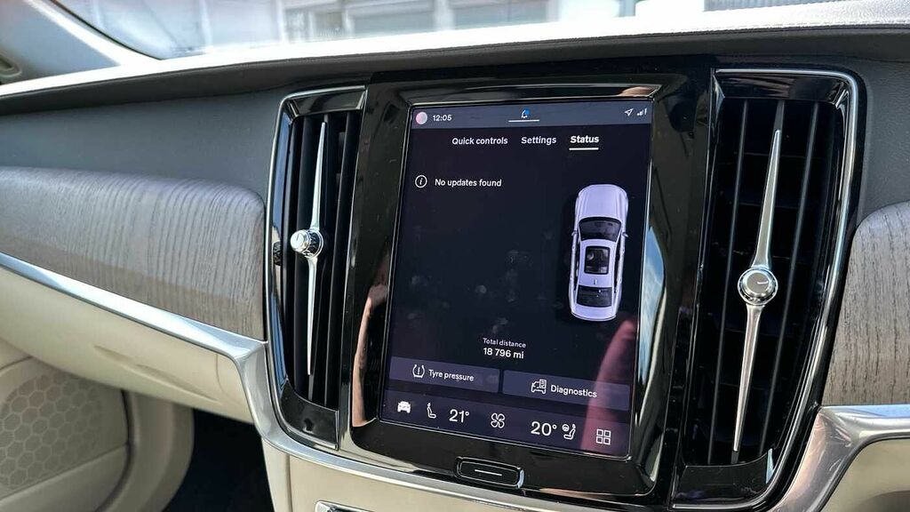 Volvo S90 Ultimate Black #14