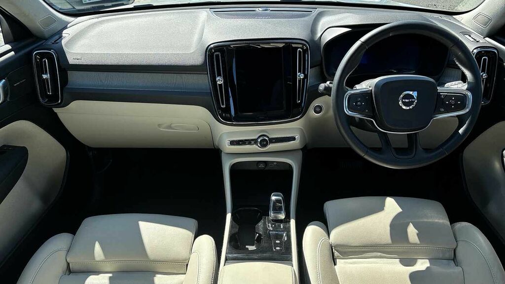 Volvo XC40 Ultra, B4 Mild Hybrid, RA74CKC Silver #5