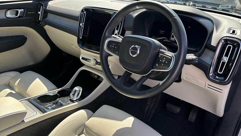 Volvo XC40 Ultra, B4 Mild Hybrid, RA74CKC Silver #4