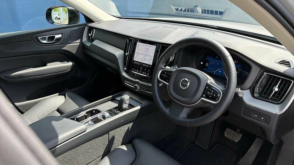 Volvo XC60 T6 345Bhp Plus Dark Awd Plug-in Hybrid - 360 Pa RE25WGF Silver #4