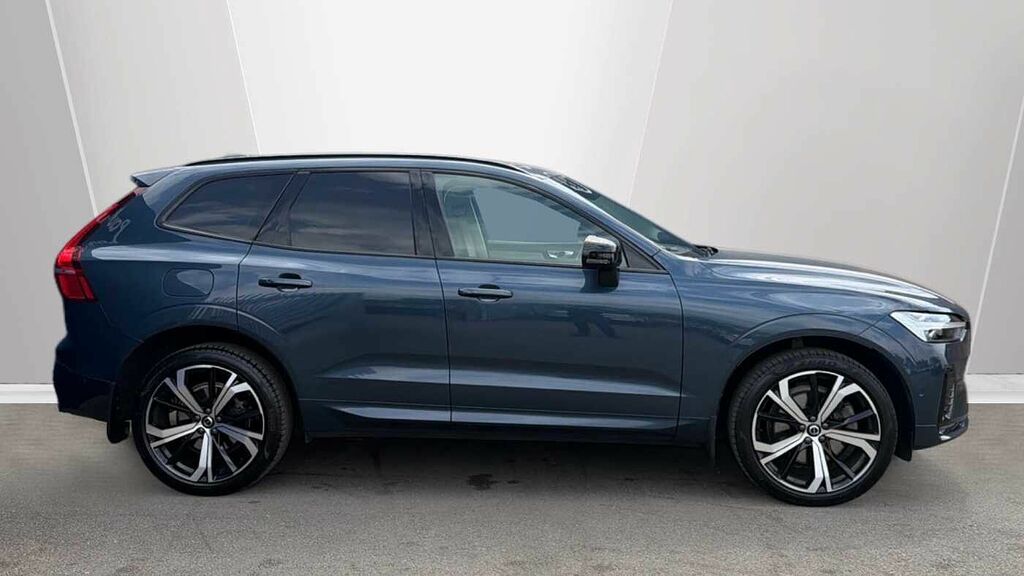 Volvo XC60 B5 257Bhp Ultimate Dark Awd Mild Hybrid - Front KR23WGM Blue #3
