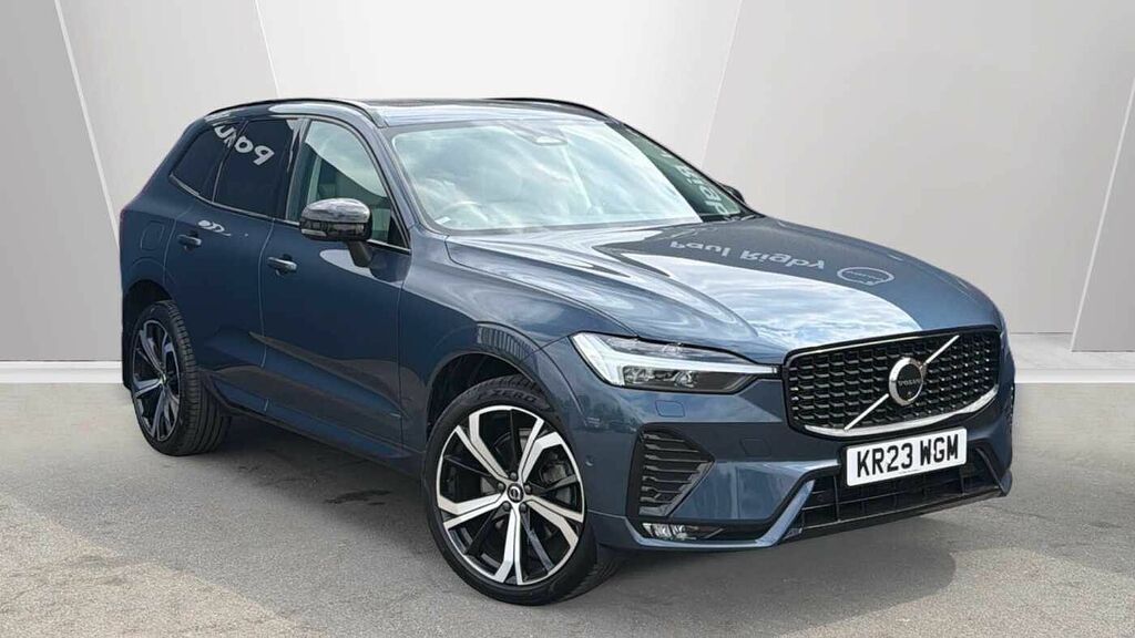 Volvo XC60 B5 257Bhp Ultimate Dark Awd Mild Hybrid - Front Blue