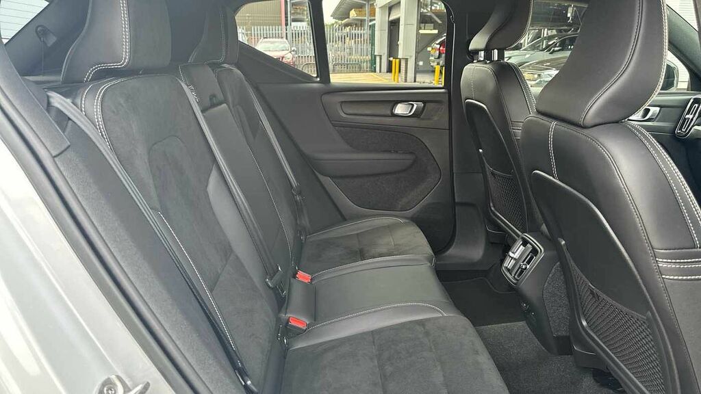 Volvo XC40 R-design, T3 NV22DDN Silver #6