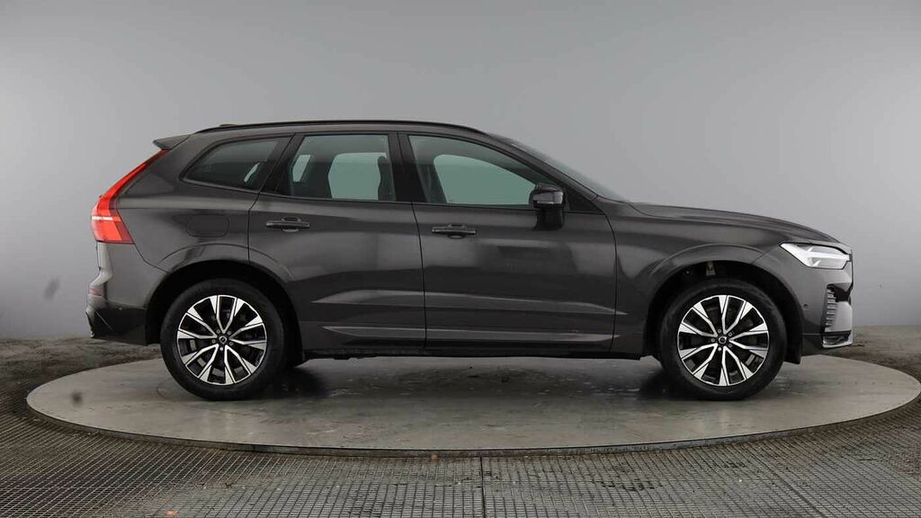 Volvo XC60 Plus, B4 Mild Hybrid, Dark SW72GMV Grey #2