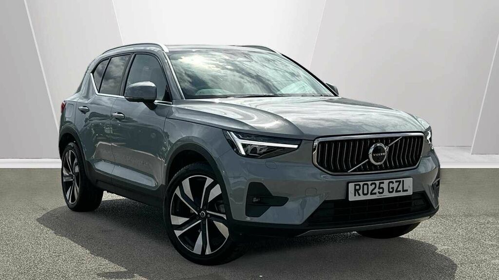 Volvo XC40 Ultra, B4 Mild Hybrid, Bright Grey