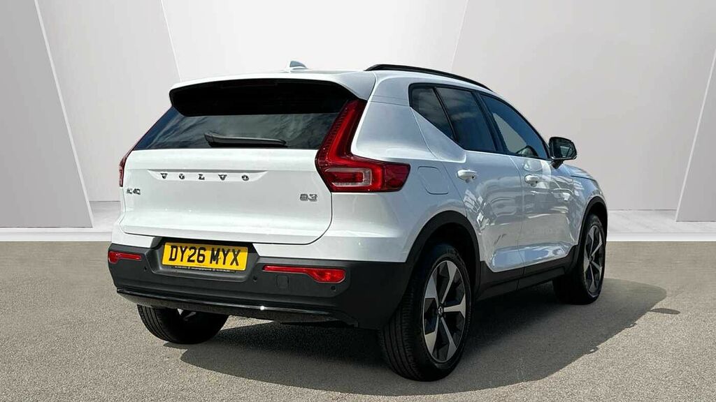 Volvo XC40 Plus, B3 Mild Hybrid, Dark DY26MYX White #2