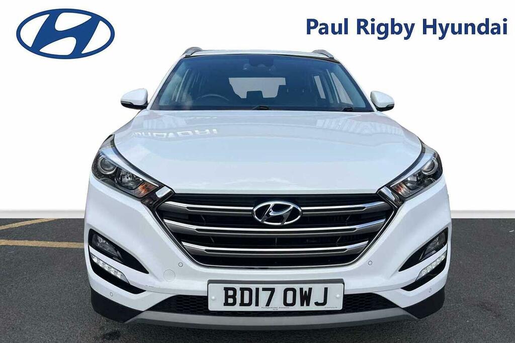 Hyundai Tucson 1.7 Crdi Blue Drive Sport Edition 2Wd BD17OWJ White #6