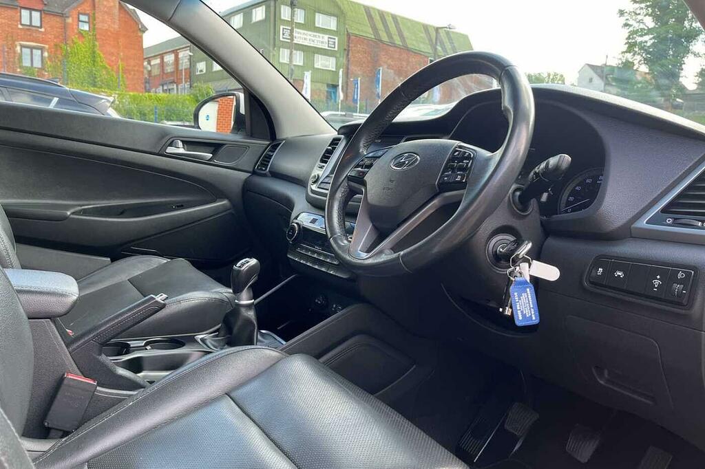 Hyundai Tucson 1.7 Crdi Blue Drive Sport Edition 2Wd BD17OWJ White #5