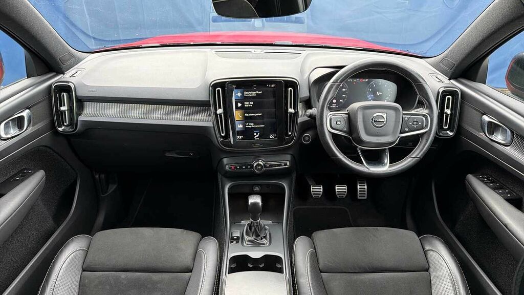 Volvo XC40 T3 161Bhp R-design - Rear Park Camera LV70USD Red #5