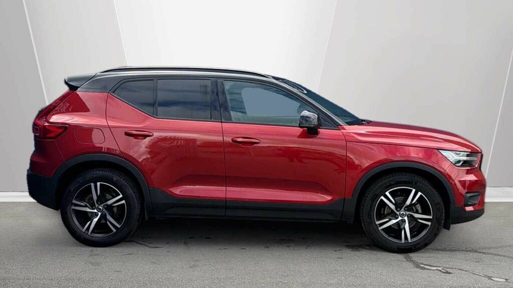 Volvo XC40 T3 161Bhp R-design - Rear Park Camera LV70USD Red #3