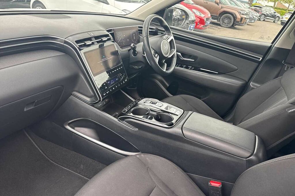 Hyundai Tucson 1.6 Tgdi Hybrid 230 Premium 2Wd AV22KXY White #2