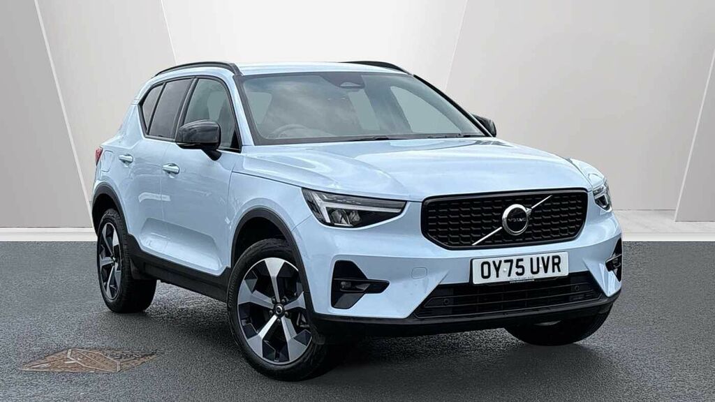 Volvo XC40 Plus, B4 Mild Hybrid, Dark Blue