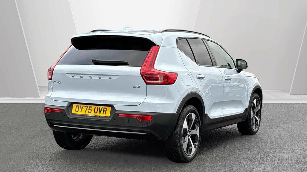 Volvo XC40 Plus, B4 Mild Hybrid, Dark OY75UVR Blue #2