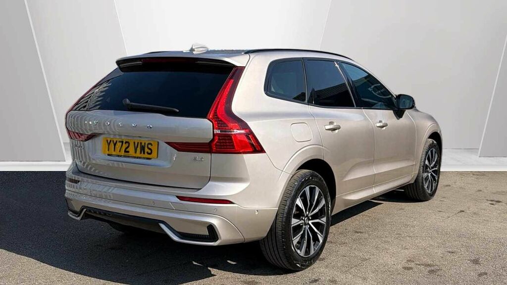 Volvo XC60 B4 194Bhp Plus Dark Mild Hybrid - Heated Seats YY72VWS #2