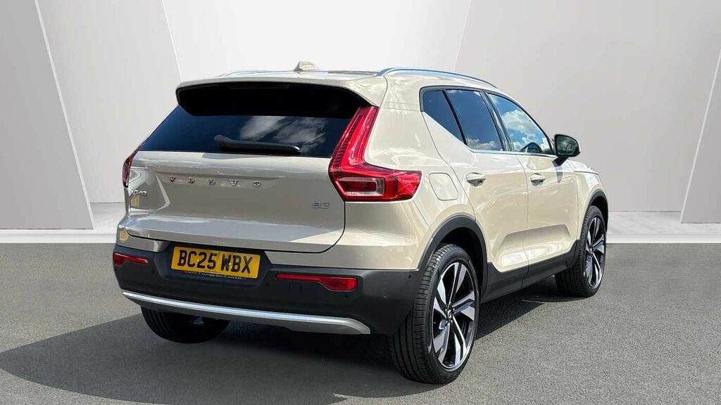 Volvo XC40 Ultra, B3 Mild Hybrid, Bright BC25WBX  #2