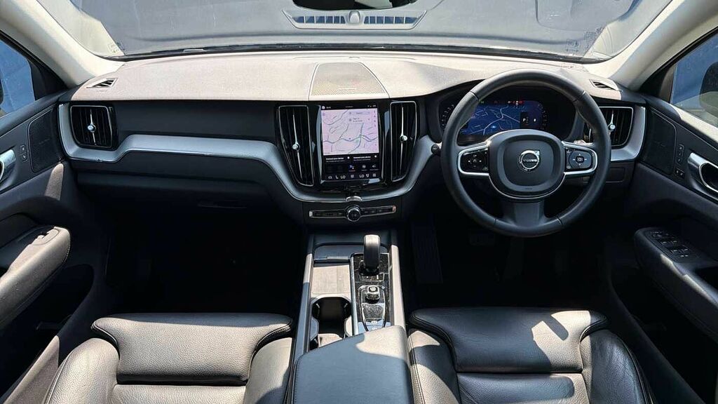 Volvo XC60 B4 194Bhp Plus Dark Mild Hybrid - Adaptive Crui YY72XRN Black #5