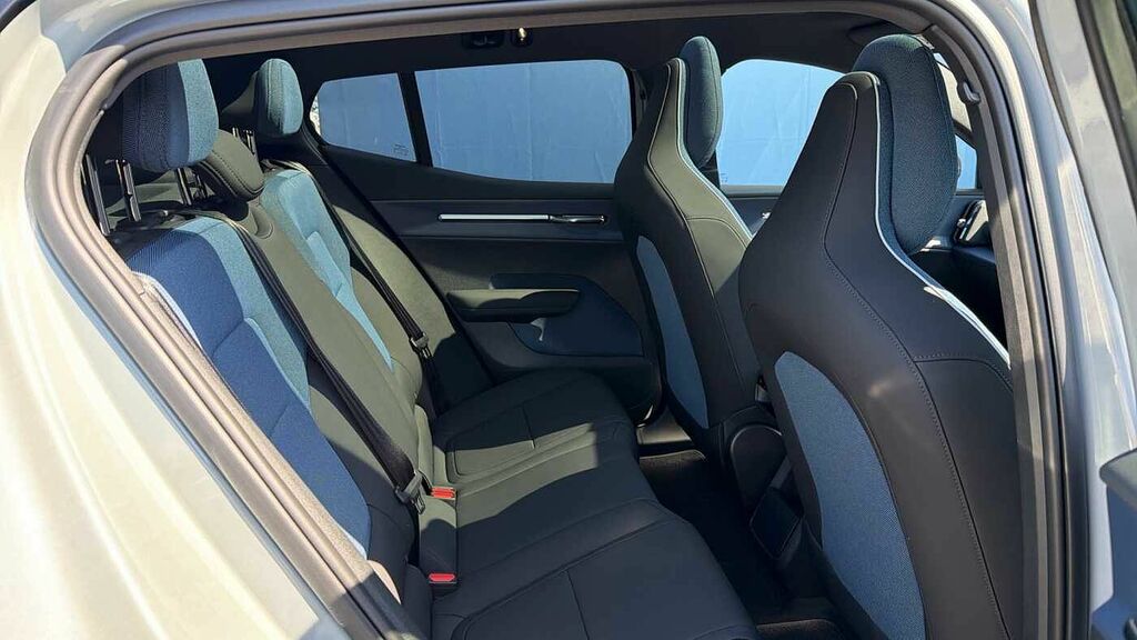 Volvo EX30 Ultra Twin Motor Performance 422Bhp - 360 Camer BD26SXY Grey #6