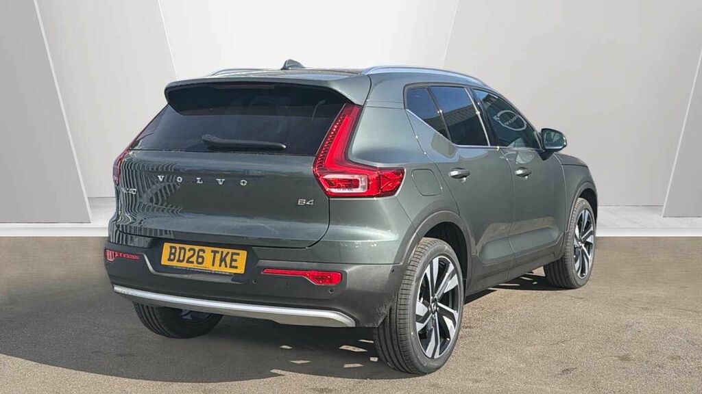 Volvo XC40 B4 194Bhp Ultra Bright Mild Hybrid - Panoramic BD26TKE #2