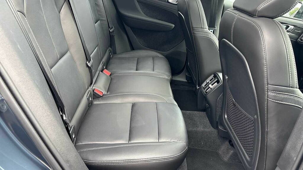 Volvo XC40 Ultra, B4 Mild Hybrid, Dark BN26WBO Blue #6
