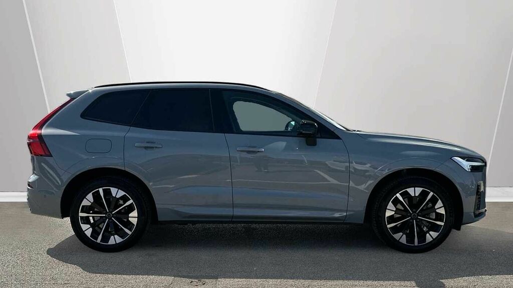 Volvo XC60 Plus, B5 Awd Mild Hybrid, Dark RF25AEY Grey #3